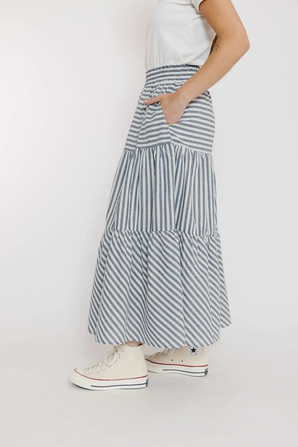 Nara Skirt in White/Navy
